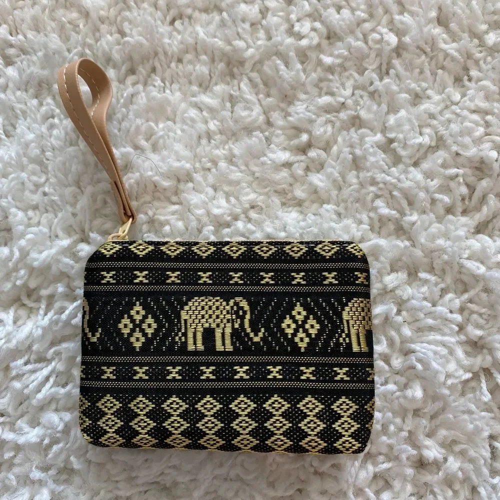 Women's Black/Gold Zipper Card Holder/Coin Purse. Card Holder. O/S. Animal Print - Picture 3 of 6